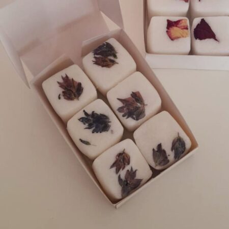 Ostra con terrones de sal de Lavanda
