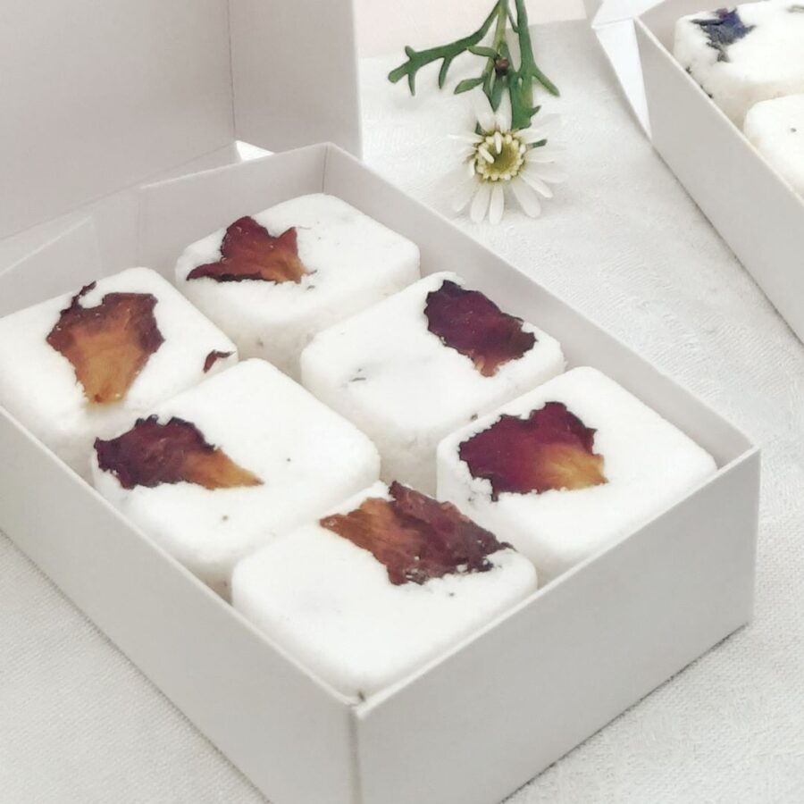 Eco cinco: Ostra con terrones de sal + Ramo de flores - Imagen 3